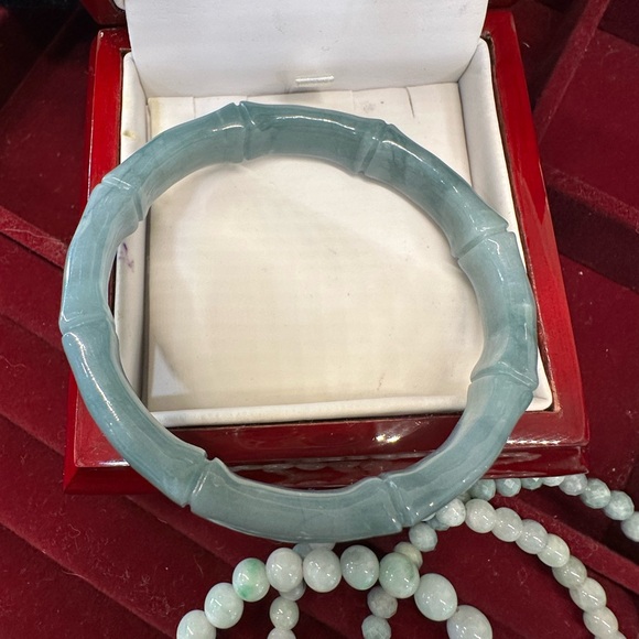 🌊Bluewater Jadeite Jade Bangle Hand-carved Bamboo Guatemalan Grade A - Picture 3 of 12